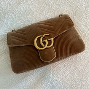 Gucci marmont medium bag, velvet
